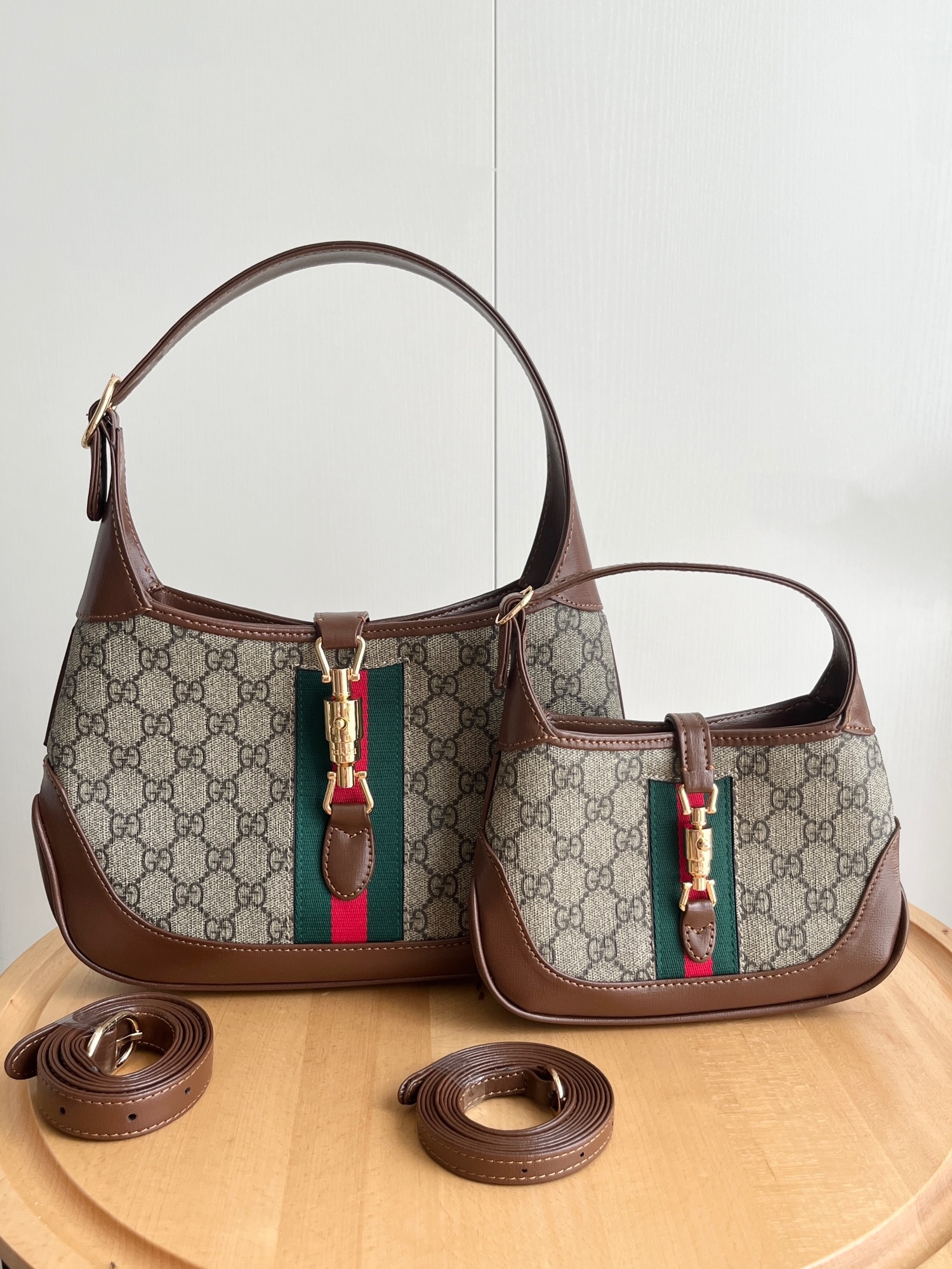 GUCCI Jackie 1961 middle